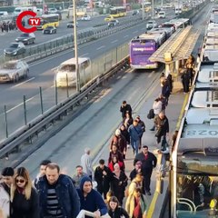 Cevizlibağ'da metrobüsün çarptığı engelli yolcu yaşamını yitirdi!