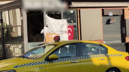 Fatih'te gıda zehirlenmesi şüphesiyle vefat eden 2 çocuğun annesi de hayatını kaybetti