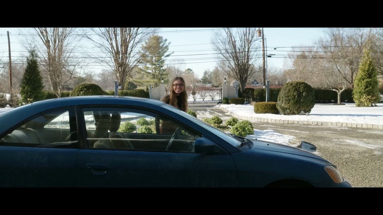 La asistenta - Tráiler español