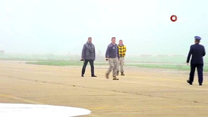 Şehitleri taşıyan uçak Bursa'ya inemedi