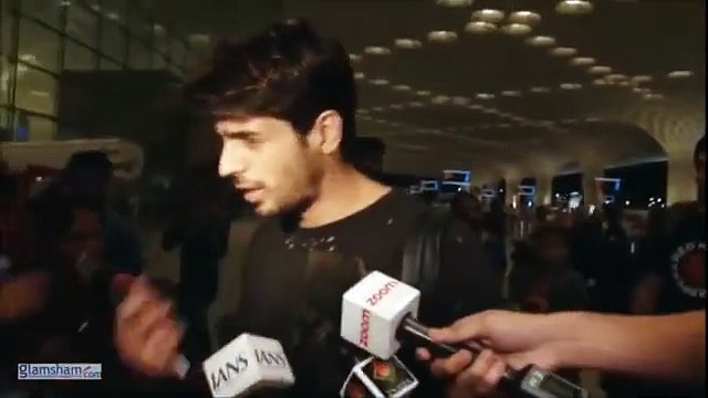 Seems like someone’s got a soft spot for watching Katrina on screen, and honestly, who doesn’t? 😩❤️ #glamsham #sidharhtmalhotra #katrinakaif #celebtalk #filmmoment glamsham, sidharth malhotra, katrina kaif, celeb talk, film moment