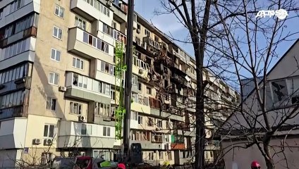 Ucraina, altro attacco russo a Kiev durante la notte: almeno 4 morti