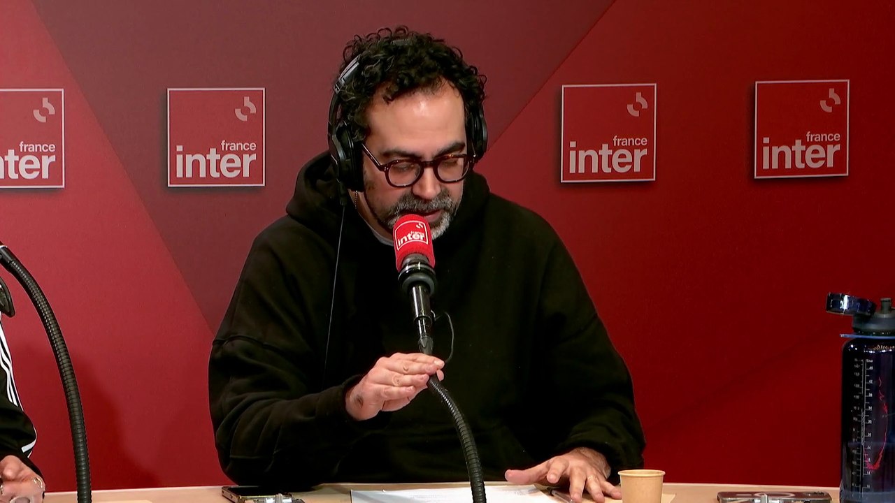 Je me suis enfermé en dehors des toilettes - La drôle d’humeur de Julien Santini