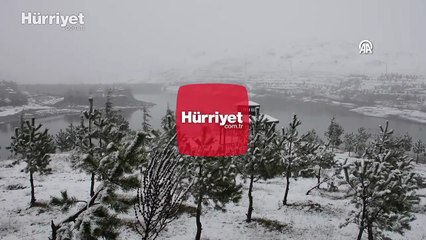 Tokat'ta yüksek kesimlerde kar yağışı etkili oldu