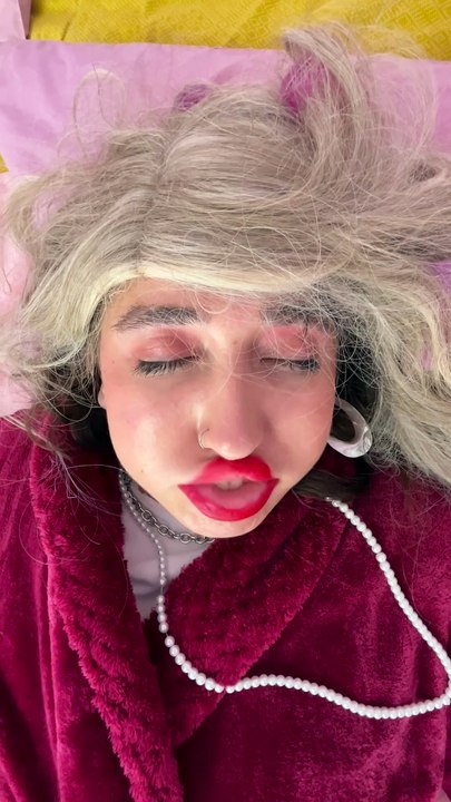 😂 Classic “didn’t see it coming” vibes! Funniest comment gets pinned!