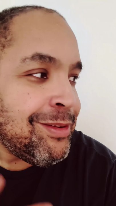 Je lui dis en créole ce que je pense de sa sœur  🤣 #miseenscene #humour #couple #Couplegoals #martinique