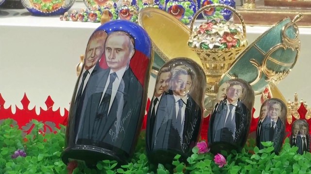 Дмитрий Глуховский: Украина - это конкурирующий проект для России. Путин не может этого допустить