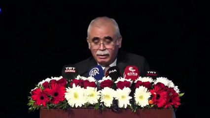 AYM Başkanı Kadir Özkaya kürsüde ağladı: Öyle bir yaşayalım ki vakti geldiğinde Hazreti Allah bizi...
