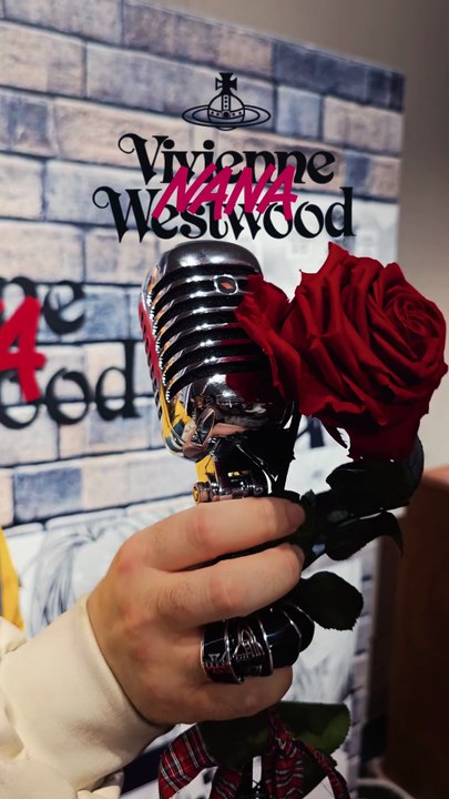 J'ai craqué pour la collaboration Nana X Vivienne Westwood 🍓