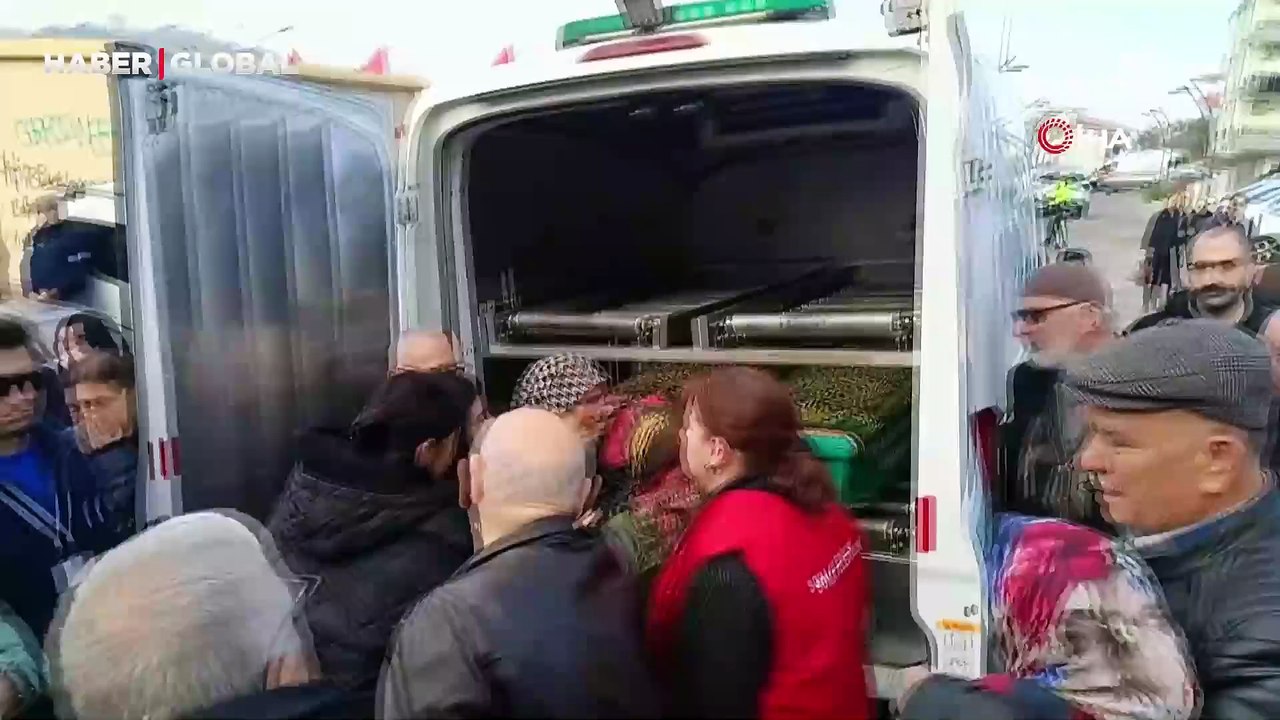 Yangın faciasında ölen anne kızın helalliğinde gözyaşları sel oldu