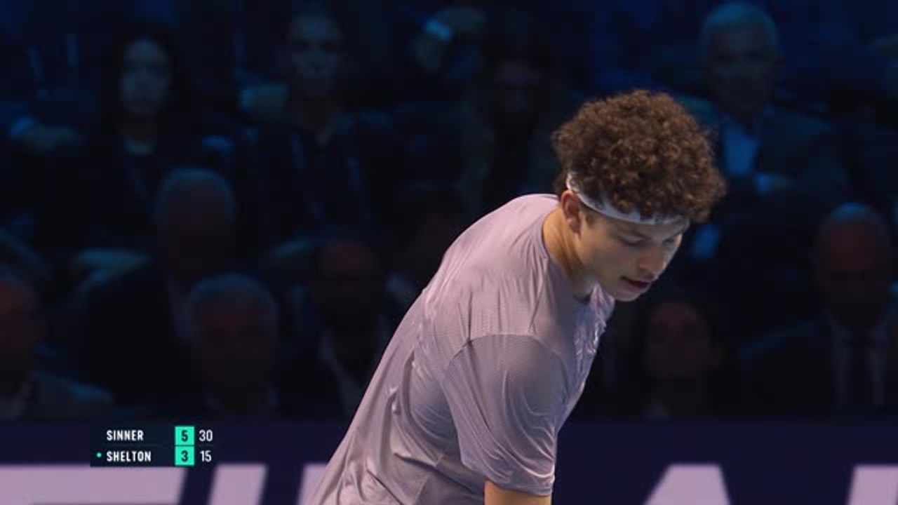 Finales ATP - Sinner domine Shelton et affrontera De Minaur