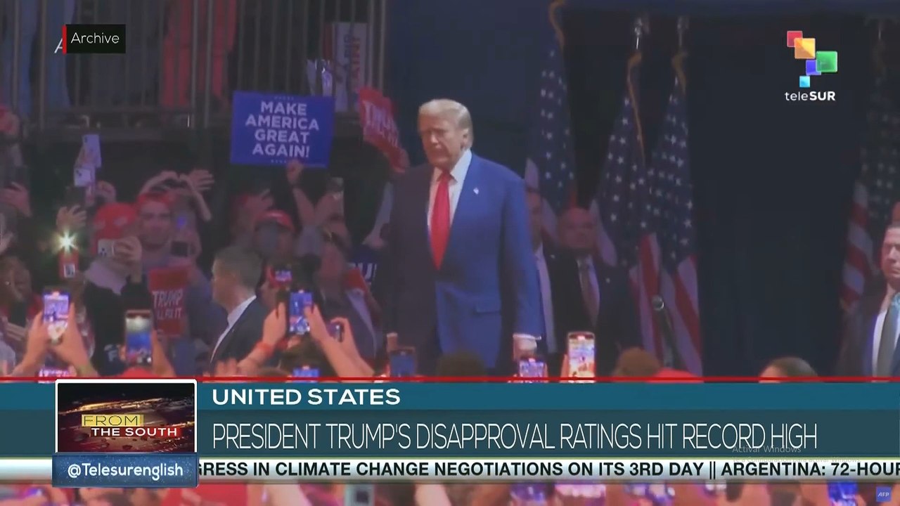 United States, president Trump's disapproval ratings hit record high