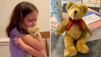 Girl Reunites With Lost Papa Bear Teddy Used To Remember Grandpa | Happily TV