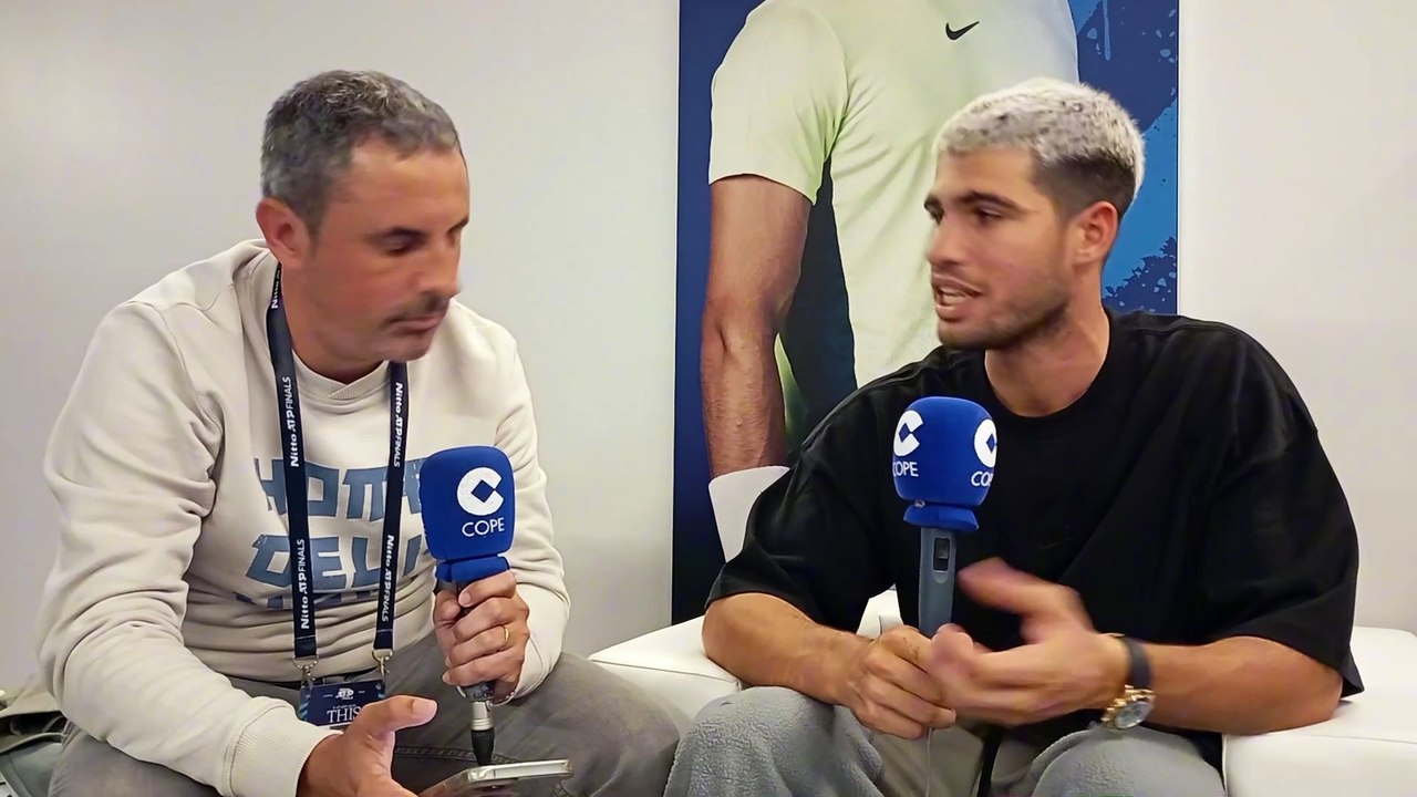 Alcaraz: "Puedo sentarme en la mesa de Nadal, Federer y Djokovic"