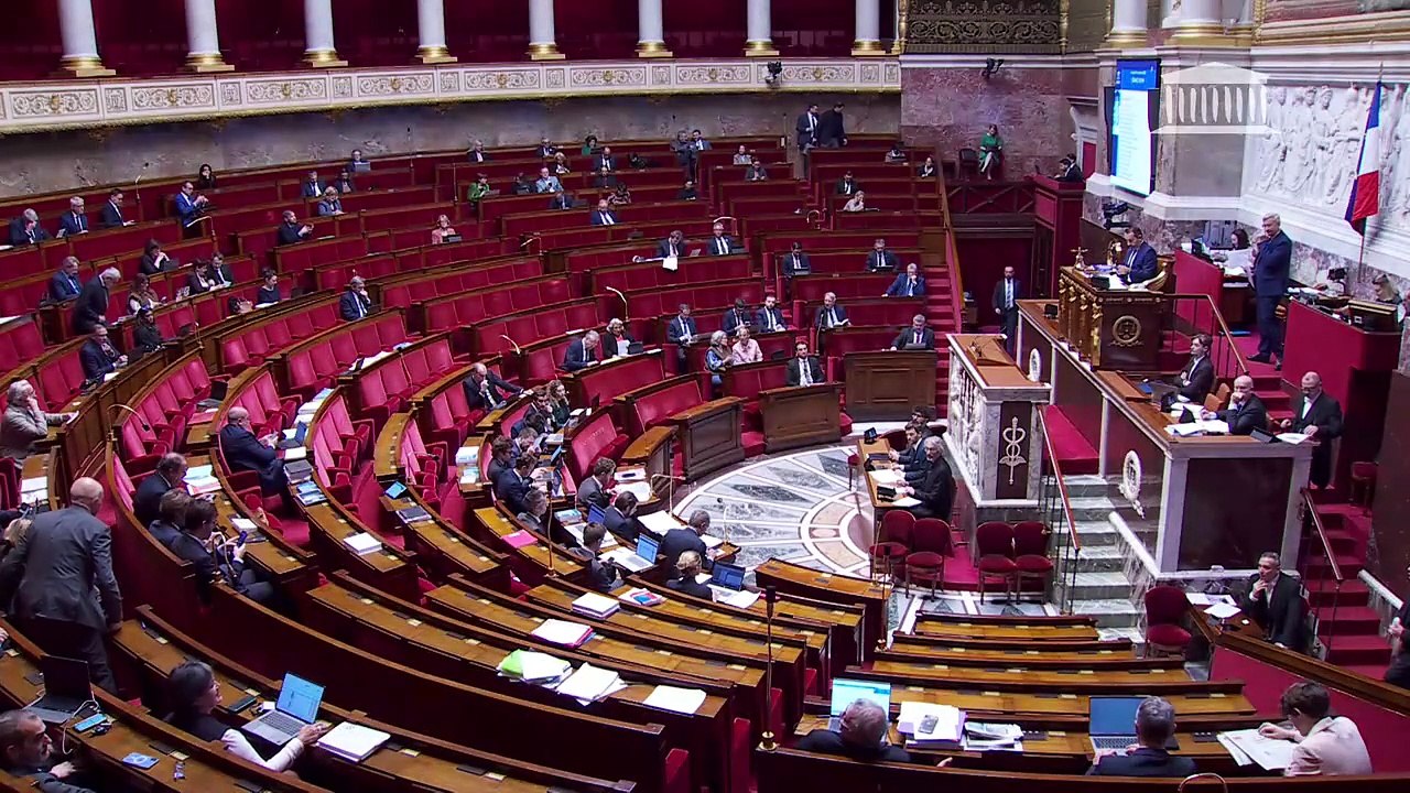 1ère séance : Projet de loi de finances pour 2026 (première partie ) (suite) - Vendredi 14 novembre 2025