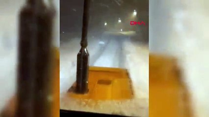 Yoğun kar yağışı ve tipi bastırdı; ulaşım felç oldu!