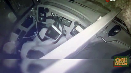 Malatya’da otobüse silahlı saldırı! O anlar kamerada