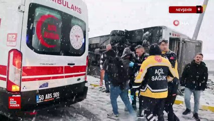 Nevşehir'de işçi servisi takla attı : Şemsiye ile sağlık ekiplerini bekledi