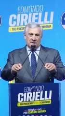 Tajani - Da Napoli - Il Palapartenope di Napoli in piedi per omaggiare Silvio Berlusconi (14.11.25)