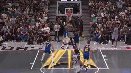 Wembanyama with the jack hammer!