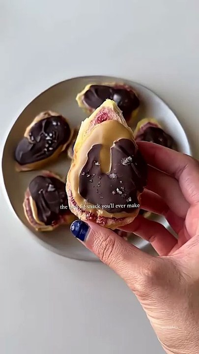 The most scrumptious fig snack ever 🤤 Have you tried figs before_