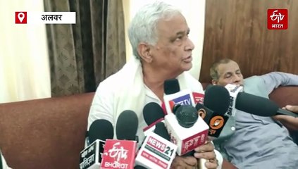 अलवर: लाल प्याज के दाम गिरे, किसान परेशान, मंत्री मीणा ने कहा- राजफैड-नैफेड से खरीद पर हो रही बातचीत