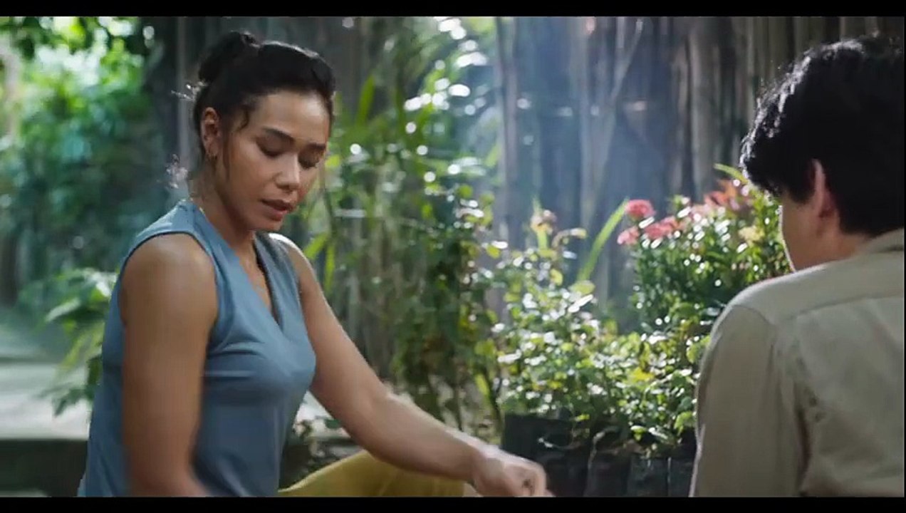 Hidup Ini Terlalu Banyak Kamu (2024)