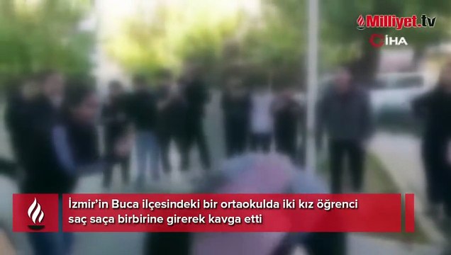 Buca'da ortaokullu kızlar saç saça kavga etti! Arkadaşları ayırmak yerine video çekti