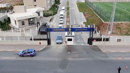 Şanlıurfa’da 4 Adrese Eş Zamanlı Operasyon: Cephanelik Ortaya Çıktı