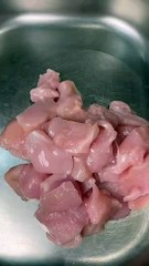 Notre Fried Chicken, préparé sur place ! 🍗🦖 #dinofood #lepuyenvelay #faitmaison #burger