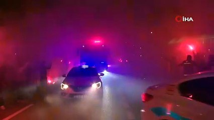 Bursa'ya bu yakışır! A Milli Futbol Takımı, stada böyle girdi