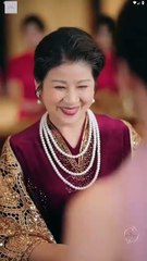 Fate Painted in Strokes /Her Brush Commands the World