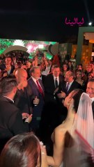 محمد ثروت يهدي اغنية الزين والزينة لنجل خيري رمضان في زفافه وابرز الحضور