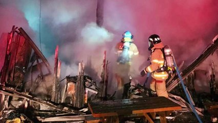 태백 황지동 상가주택 화재...2명 대피 / YTN