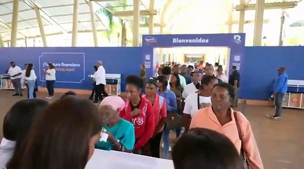 Banreservas bancariza a cientos de ciudadanos en San Juan de la Maguana