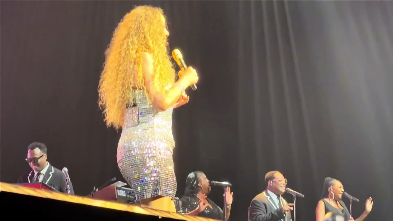 Mariah Carey - Your Girl (The Celebration of Mimi, Yokohama, Japan - 2025).