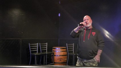 BRANTLEY GILBERT - SMALLTOWN THROWDOWN (PERFORMED LIVE AT THE WESTERNER)