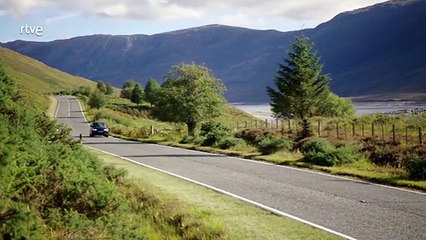 El Reino Unido de Joanna Lumley: Explorando Su Historia y Belleza