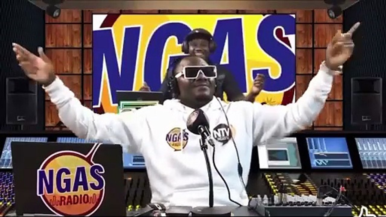 Instants show avec votre animateur vedette sur NGAS RADIO