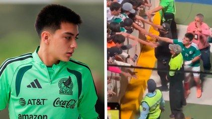 Gilberto Mora atiende a los aficionados tras el empate de la Selección Mexicana