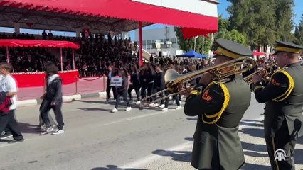 KKTC'nin 42. kuruluş yıl dönümü ve 15 Kasım Cumhuriyet Bayramı törenlerle kutlandı