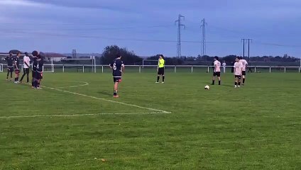 Les U17B prennent l’avantage sur coup franc 3/2 (victoire 4/3)