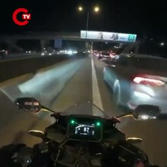 İstanbul Maltepe’de kazaya müdahale eden trafik polisine motosiklet çarptı; o anlar kamerada