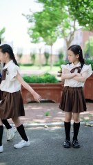 Legendary Mystic Reborn as an Unfavored Heiress, She Outsmarts Every Rival and Reclaims the Throne!