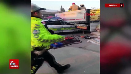 Manisa'da polisin şehit olduğu kaza kamerada görüntülendi