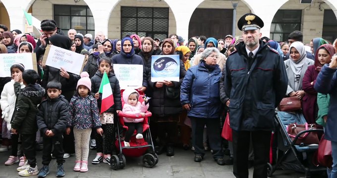 Portomaggiore, il grido delle donne pakistane: ?Siamo libere come voi?