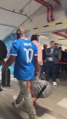 Jeremy McNichols llega al Bernabéu con la camiseta de Mbappé