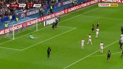 João Neves s'illustre avec un joli but face à l'Arménie - Foot - Qualif. Coupe du monde