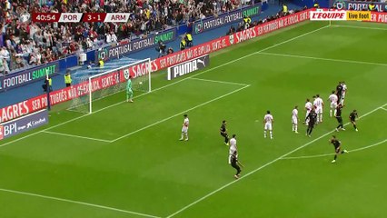 Le coup franc exceptionnel de Joao Neves face à l'Arménie - Foot - Qualif. Coupe du monde - Portugal