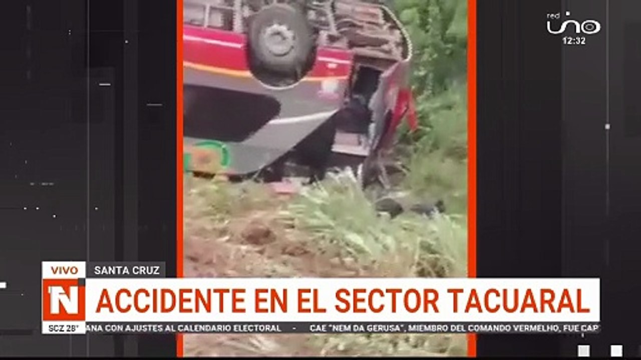 BUS TERMINO VOLCADO